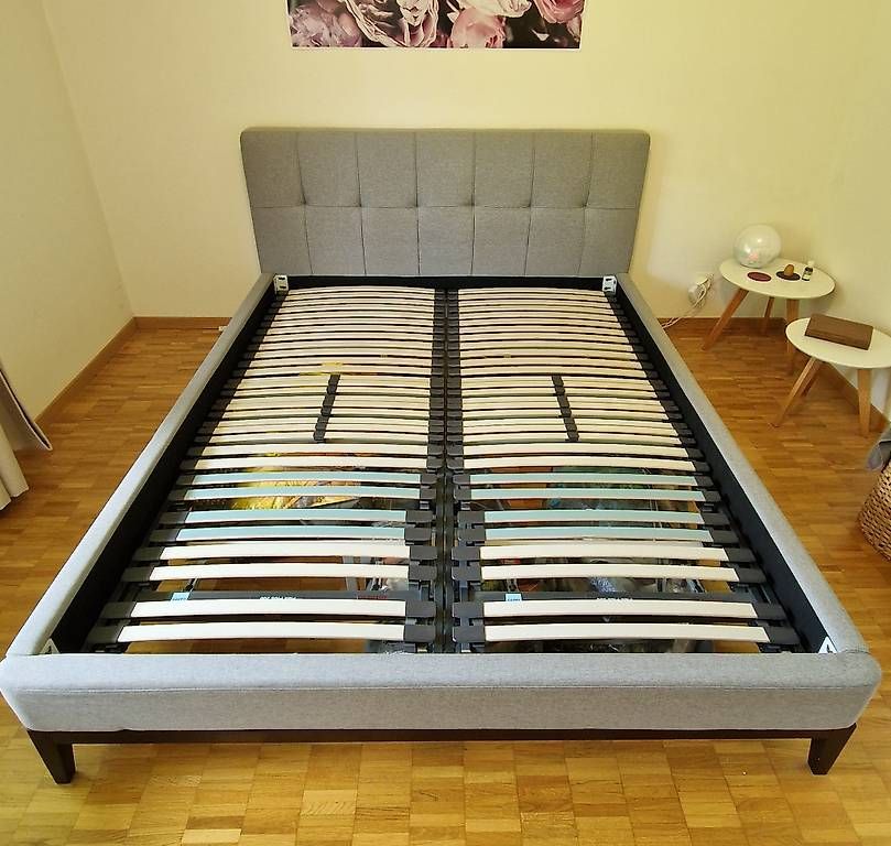 Letti: Bett 160x200 cm  – Usato da Zürich venduto da Le1 1