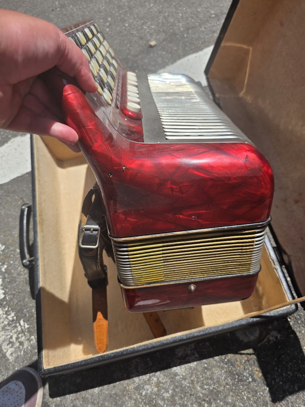 Hohner Musikinstrumente: Hohner Handorgel – Gebraucht aus Hasle LU von Auctions_Hunters 1