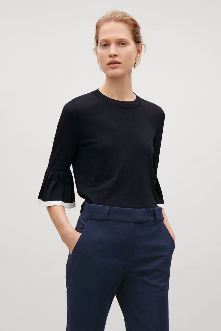 Cos Maglioni & Felpe: COS Pullover mit plissierten Ärmeln, Grösse XS – Usato da Olten venduto da ksenya.s 7