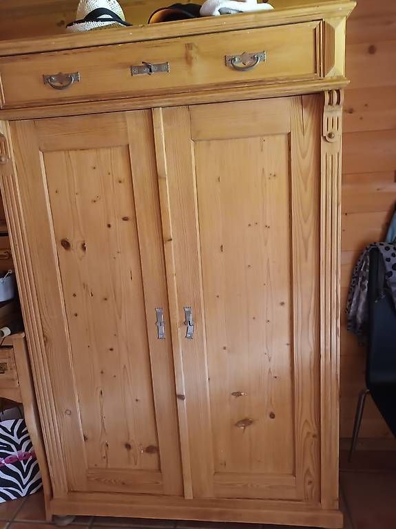 Armoires: Bauernschrank – D'occasion à Matten par mogli035