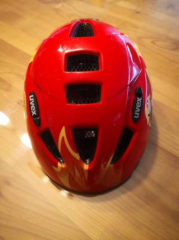 Caschi: Kinder Velohelm Uvex – Usato da Ottenbach venduto da Acki_la 2