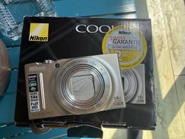 Nikon coolpix s8200