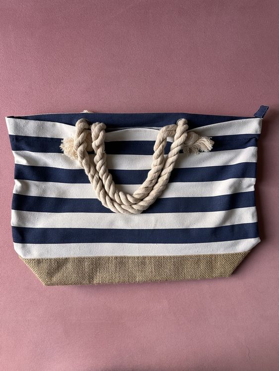 Large Striped Beach Bag with Rope Handles (Gebraucht) in Horgen für CHF ...