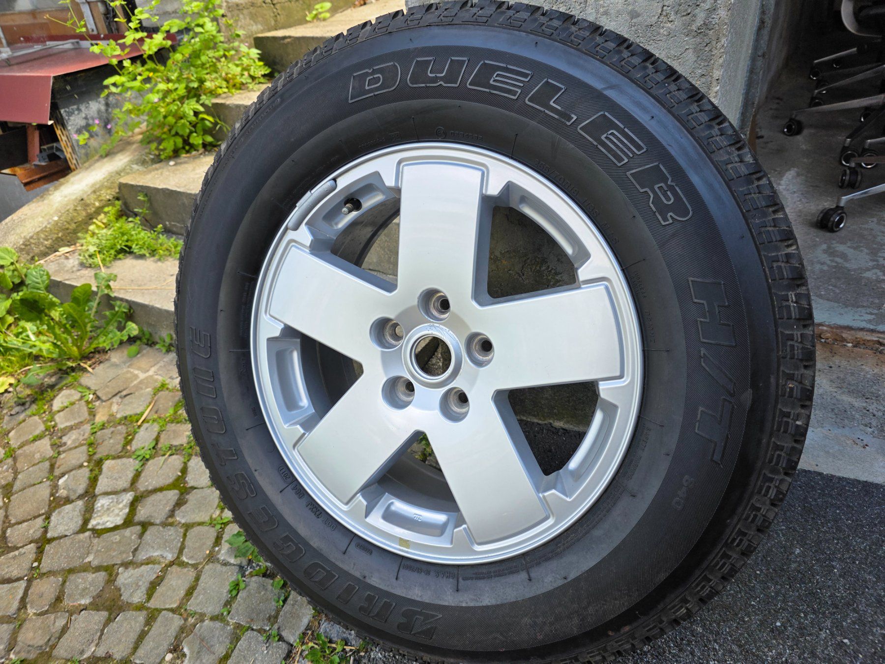 Jeep Pneumatici & Ruote complete: 5 roues Jeep Wrangler Jk 18" originales – Usato da Orvin venduto da mar_jn7q