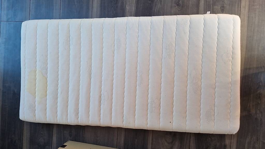 Matratzen: Matelas 140x70x9cm – Gebraucht aus Ste-Croix von Sporchet