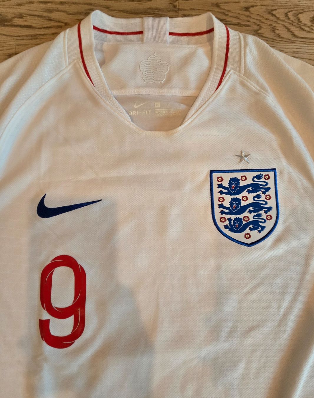 Nike Canottiere & Pantaloni: England | Kane | 2018/19 | Super Zustand – Usato da Zollbrück venduto da MiKron 2