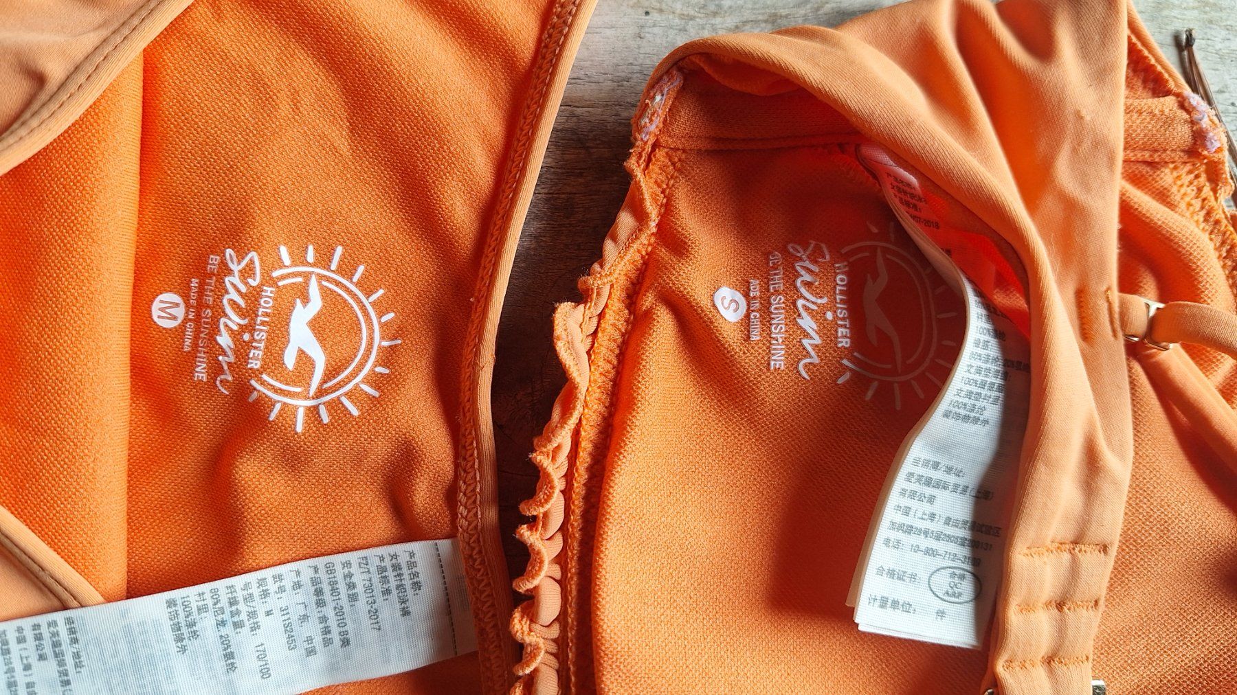Hollister Maillots de bain & Bikinis: Bikini Hollister M orange Push-up Raffung – Neuf (Voir description) à Rüti ZH par la-93 4