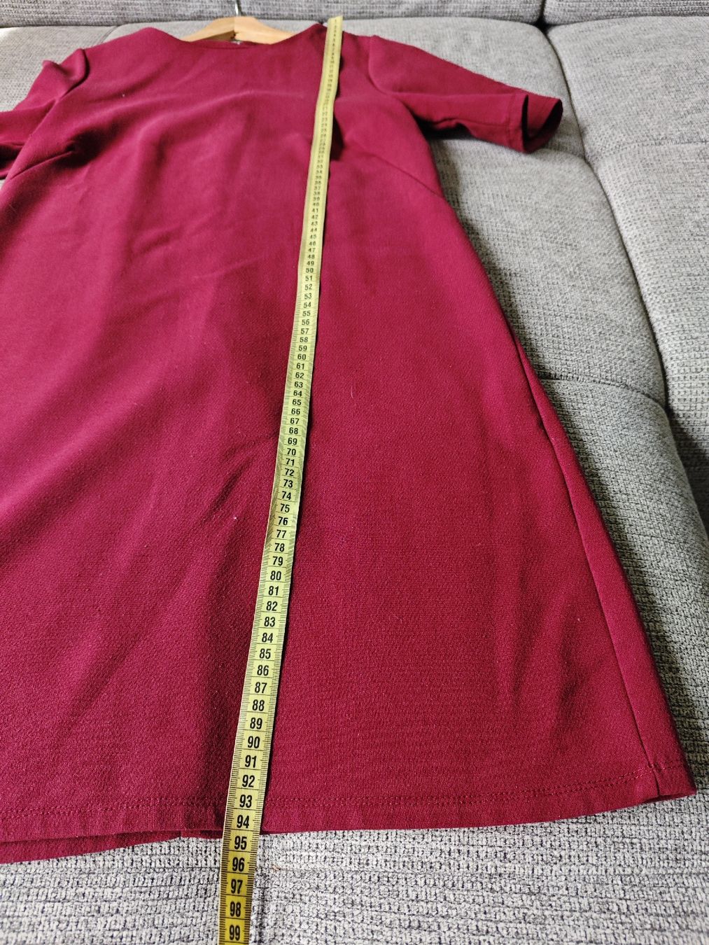 Kleider: Burgundy Dress, size 40 – Gebraucht aus Zürich von alu_dzr7 2