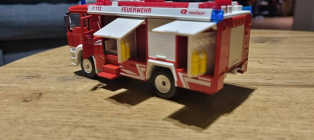 Modellini d'auto: Feuerwehr Siku 2101 – Usato da Landquart venduto da Predi91 1