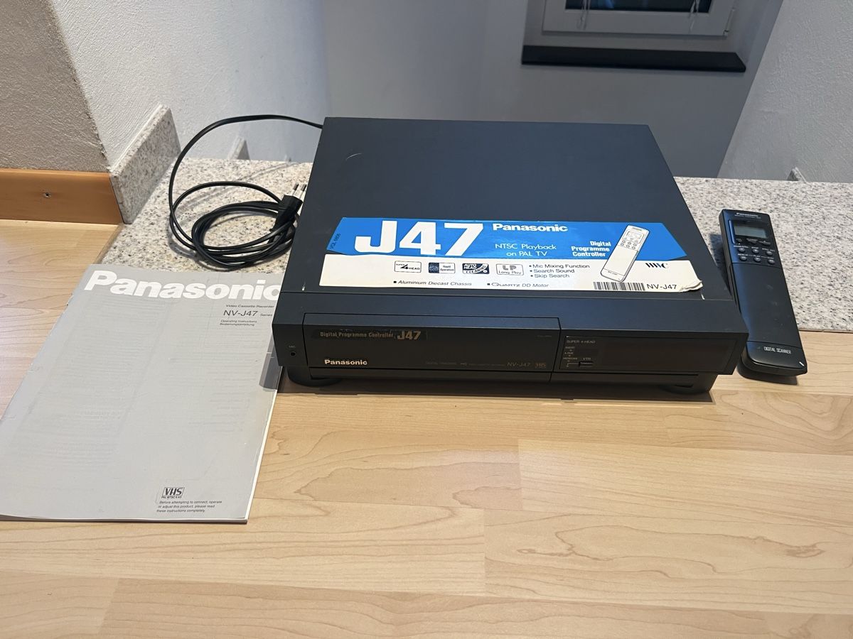Panasonic Enregistreurs: Panasonic NV-J47 VHS-Videorecorder – Défectueux à Schongau par Retro_Shop