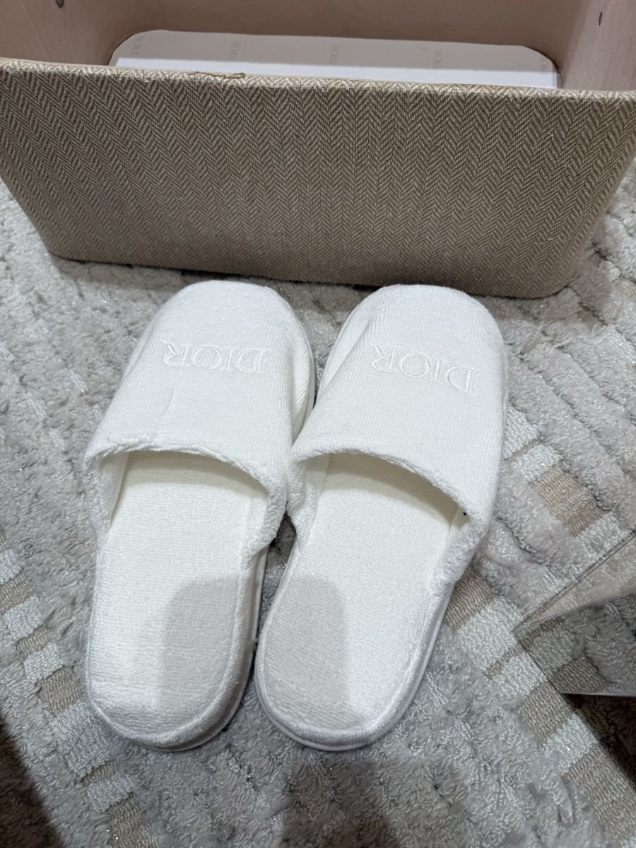 Dior Herrenschuhe: Dior Fluffy Slippers  – Neu (gemäss Beschreibung) aus Luzern von sas_r89l 3