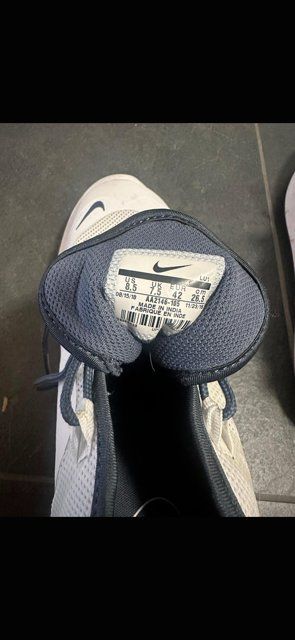 Nike Chaussures hommes: Nike Air Max -Axis- – D'occasion à Zuzwil SG par deb_dg5z 2