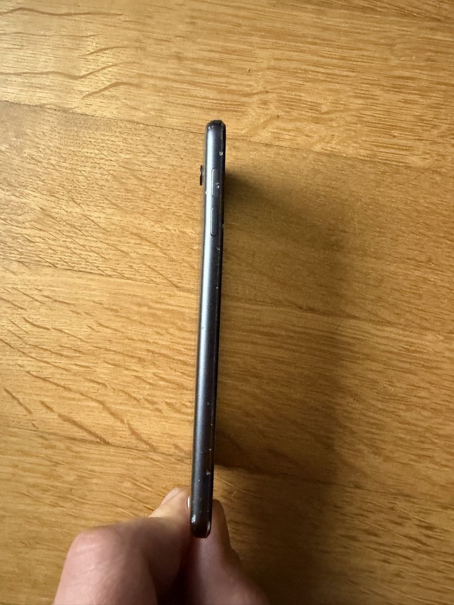 Apple Sistemi audio & multimediali: Apple iPod 6 – Usato da Bonstetten venduto da man_zrt7 3