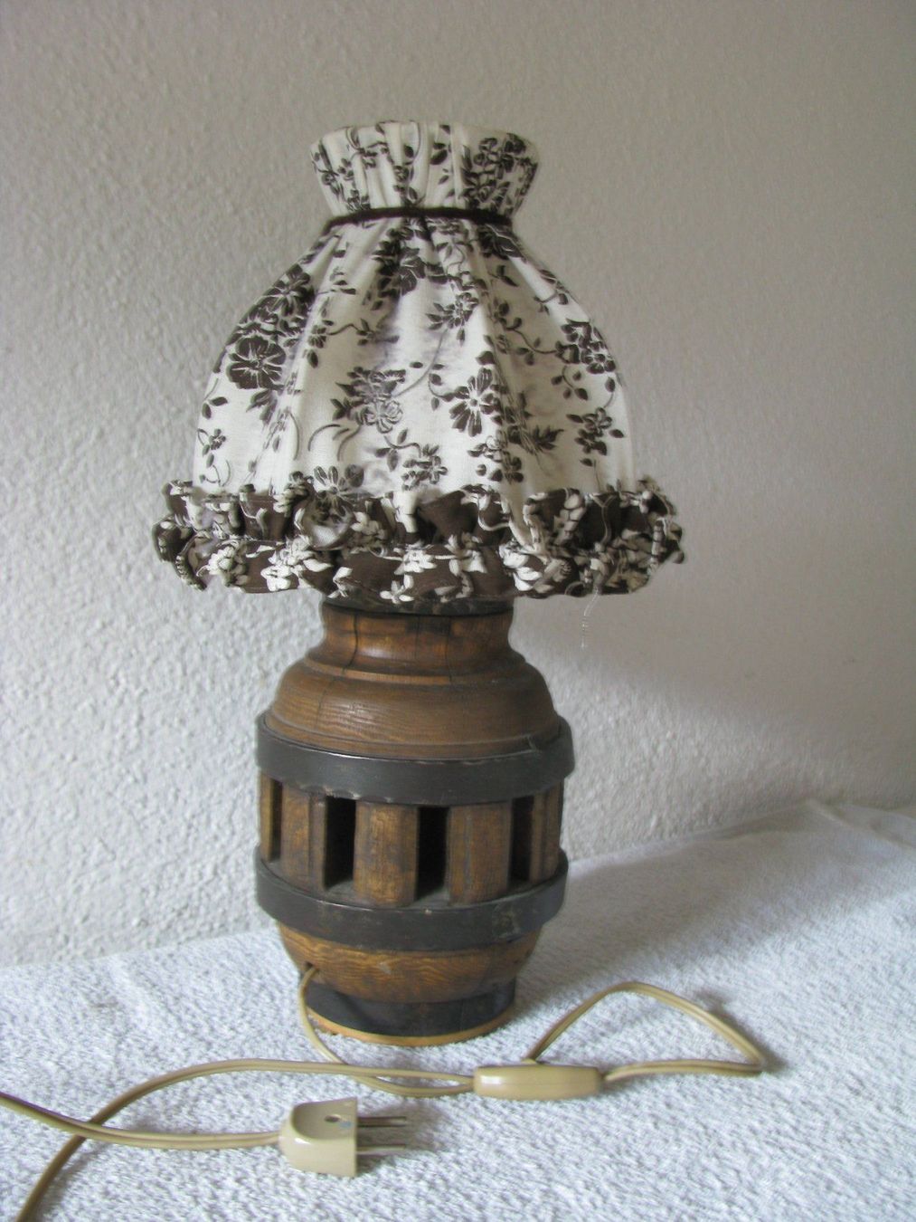 Lampen: Lampe aus Wagenradnabe – Gebraucht aus Küblis von Corvus8595 1
