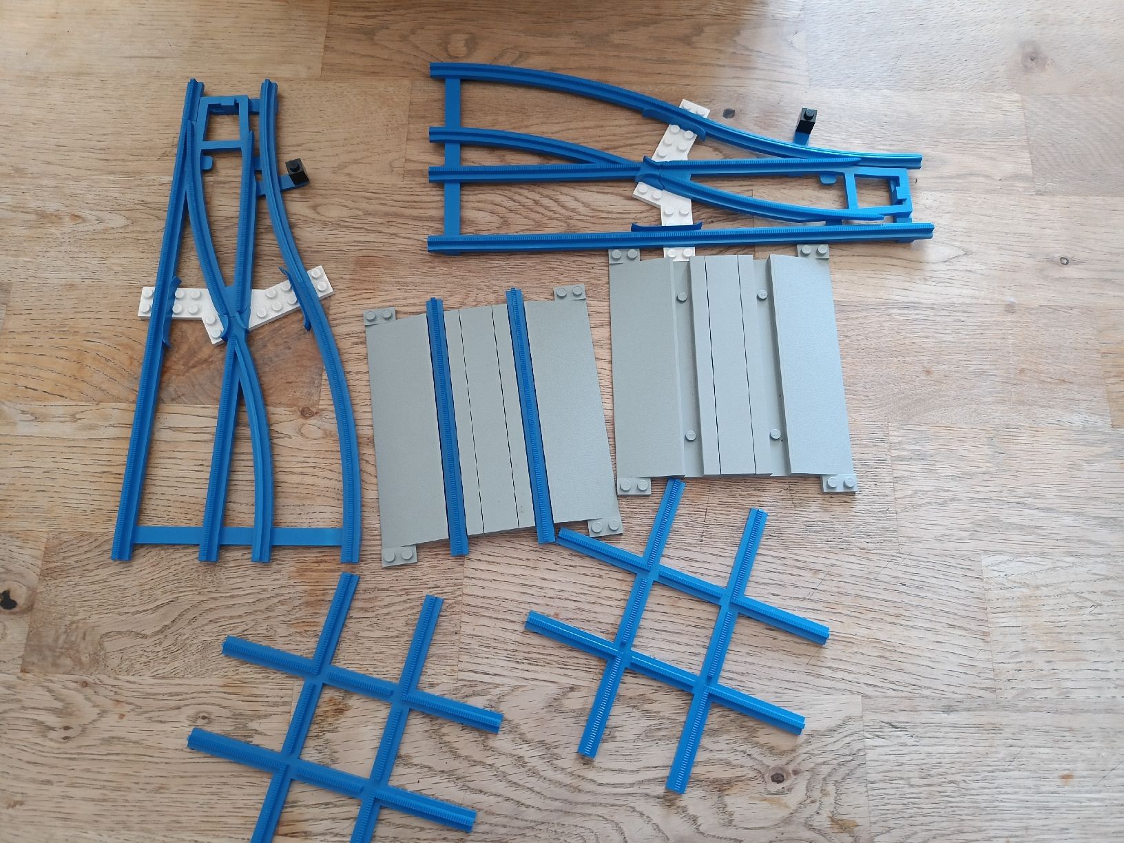Lego Kit di costruzioni: lot rails Lego bleues vintage.... – Usato da Bex venduto da Canouille 2