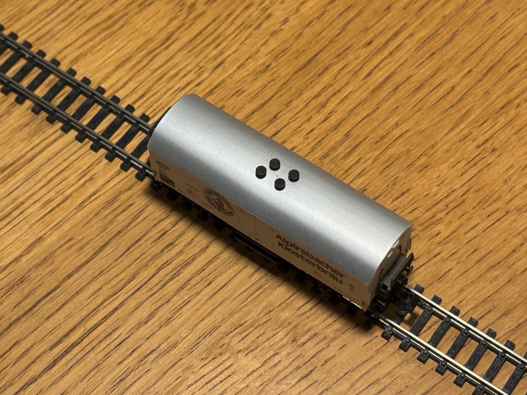Modellini di ferrovie: *e1034: Güterwagen (Spur N) – Usato da Birsfelden venduto da Birs_25 3