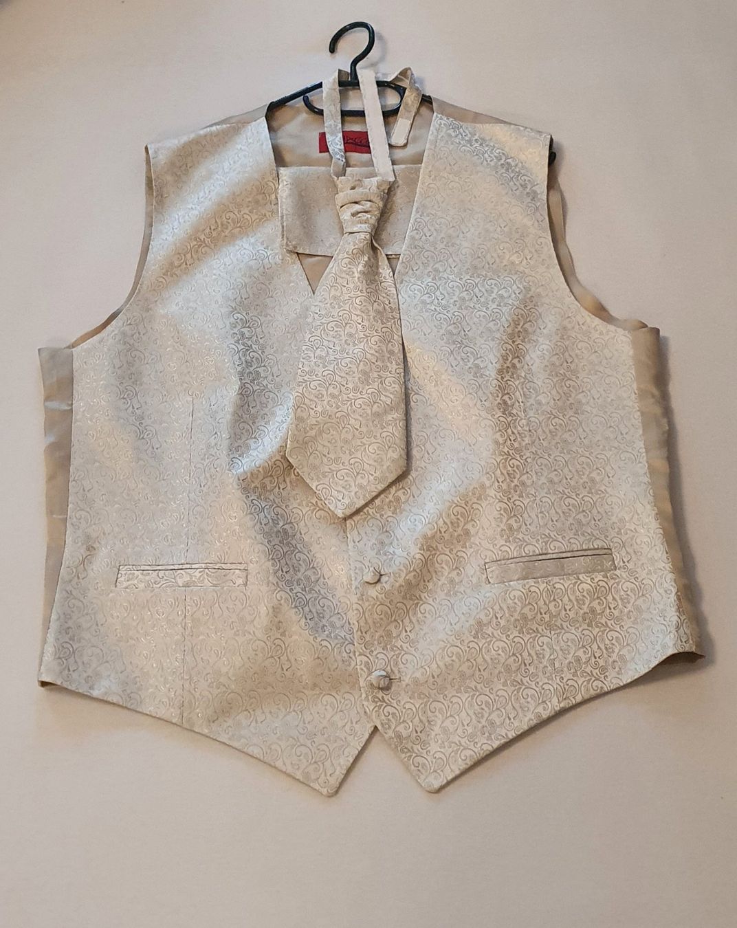 Gilet & Giacche: Abzugsweste / Hochzeitsweste – Usato da Ottenbach venduto da ckronenberg 1