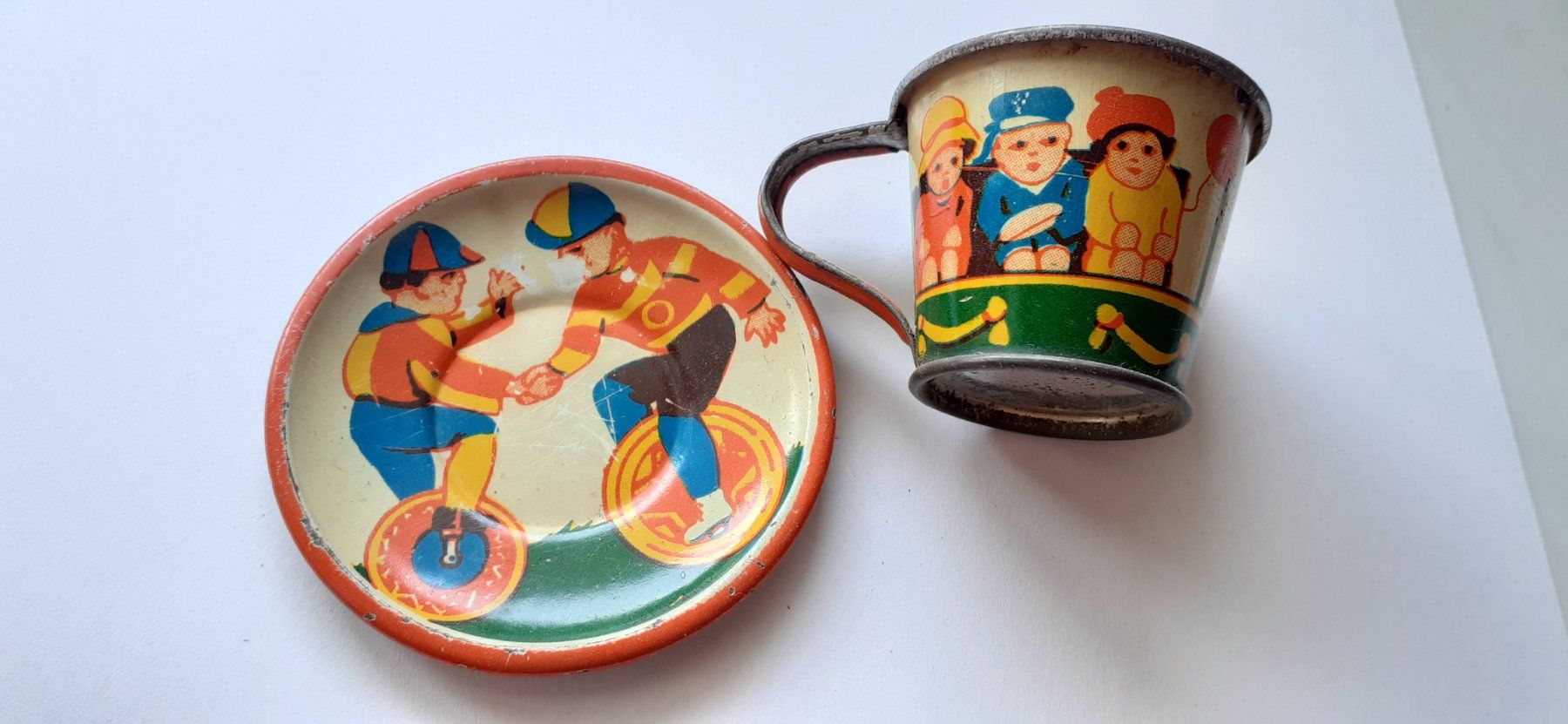 Giocattoli: Puppenstube Tasse & Teller – Usato da Mörschwil venduto da lindaswunderkiste 2