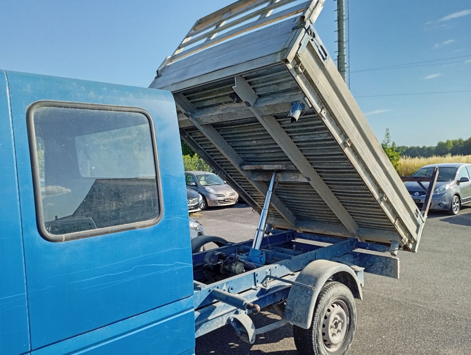 Mercedes-Benz Camions: mercedes 312D  basculant /076 7 666 555 – D'occasion à Bern par mhd_6qrq 2