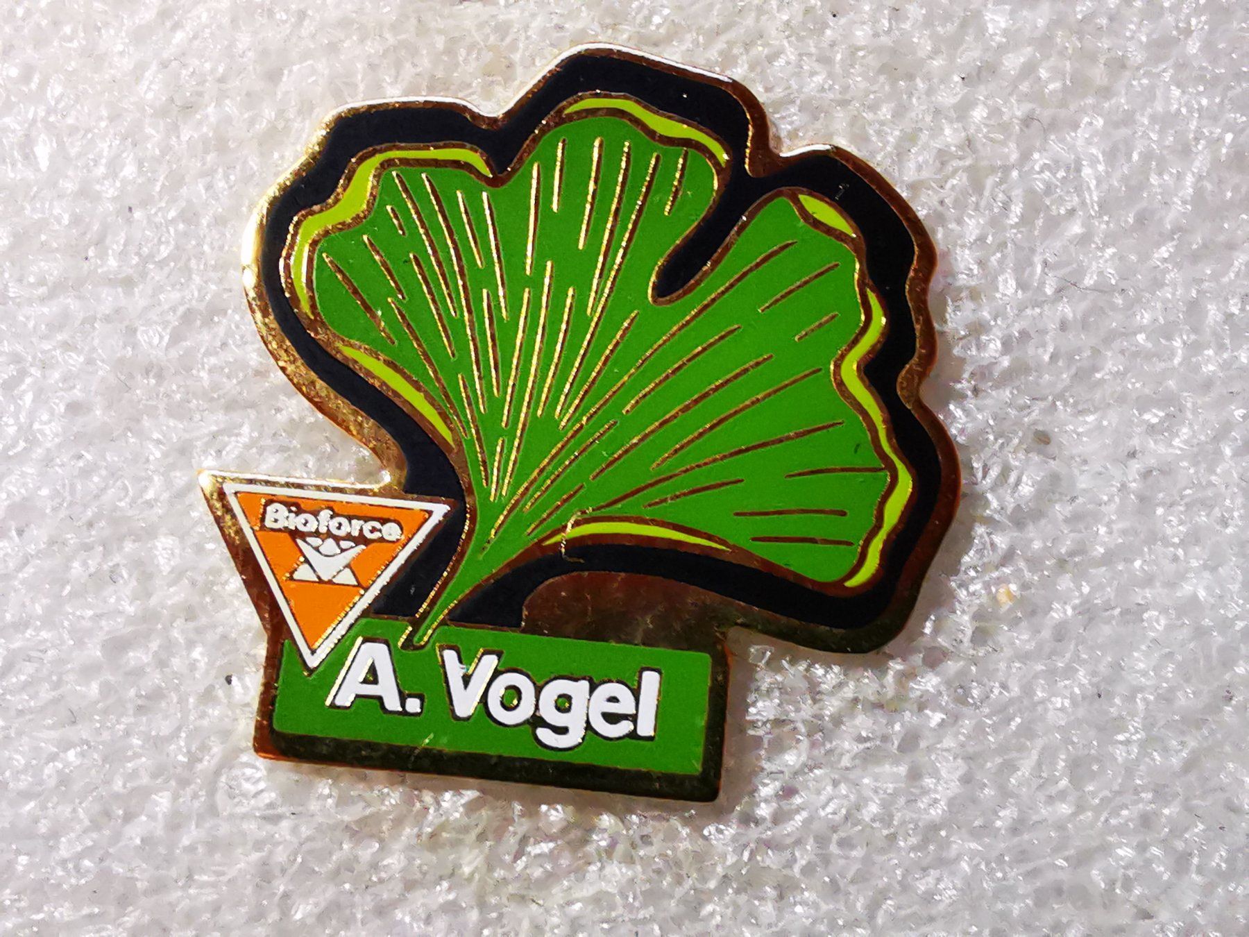 Placchette & Badge: Ansteckpin 64: A. Vogel – Usato da Oppligen venduto da Pin-Fall-Shop