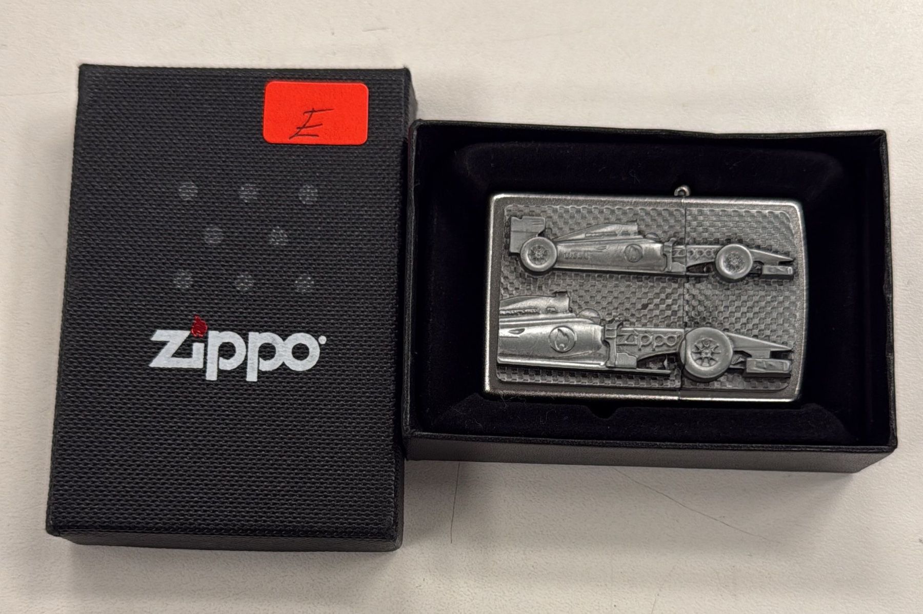 Zippo Accendini: ZIPPO FEUERZEUG – Nuovo (secondo la descrizione) da Zürich venduto da freioccasionen 1