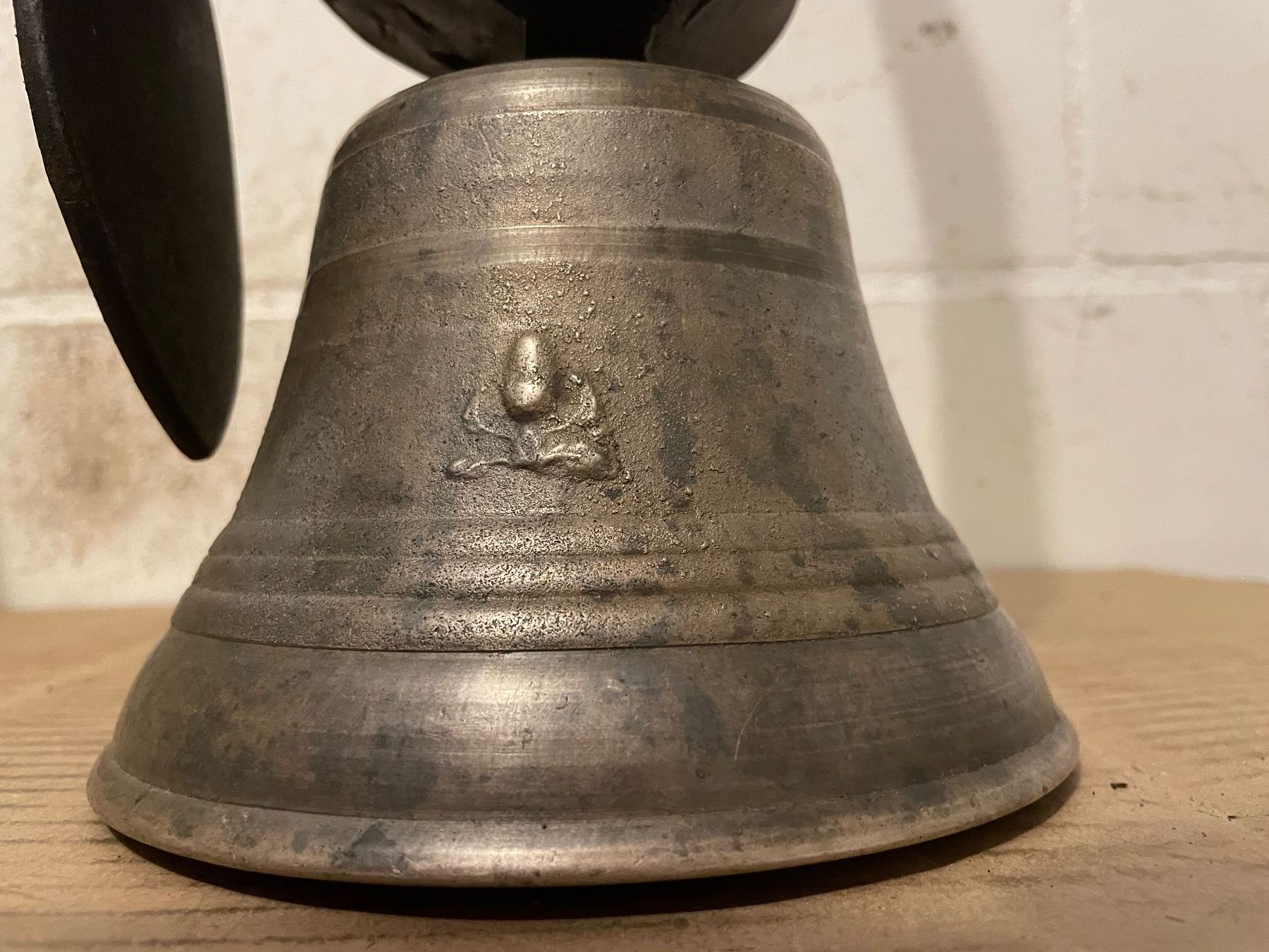 Campanacci mucche: Antike Glocke ab 1.00 Fr. – Usato da Birrhard venduto da magisto52 2