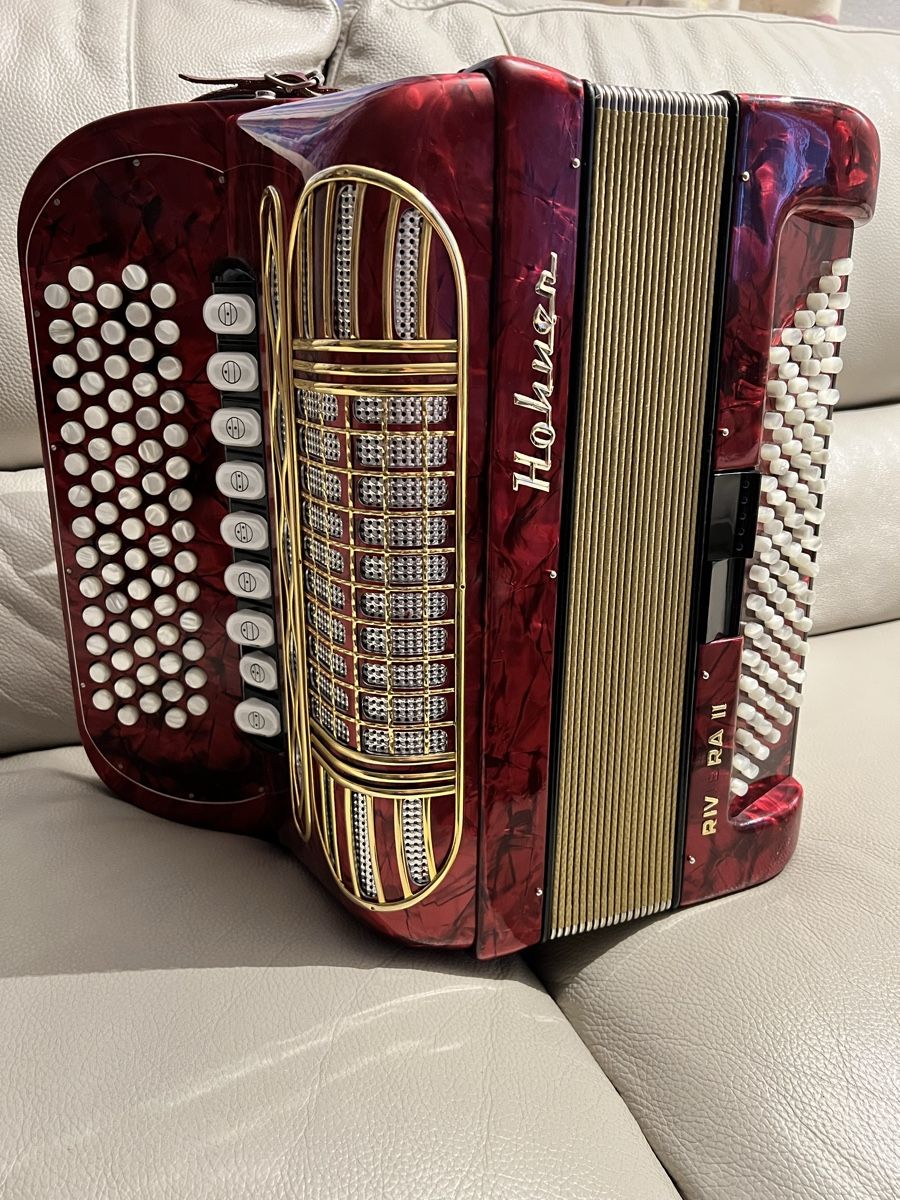 Hohner Strumenti musicali: Akkordeon Hohner – Usato da Schüpfheim venduto da ukb5