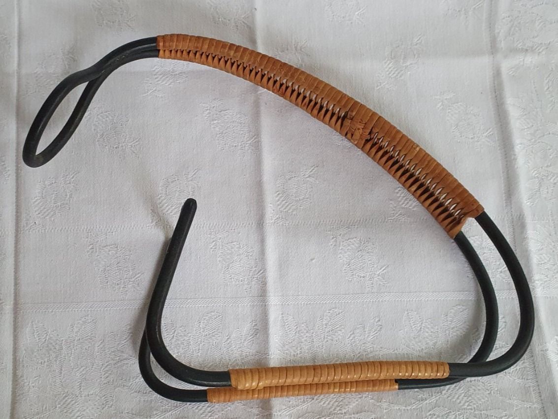 Autres articles pour la maison: Flaschen Halter – D'occasion à Läufelfingen par jac_vp95 1