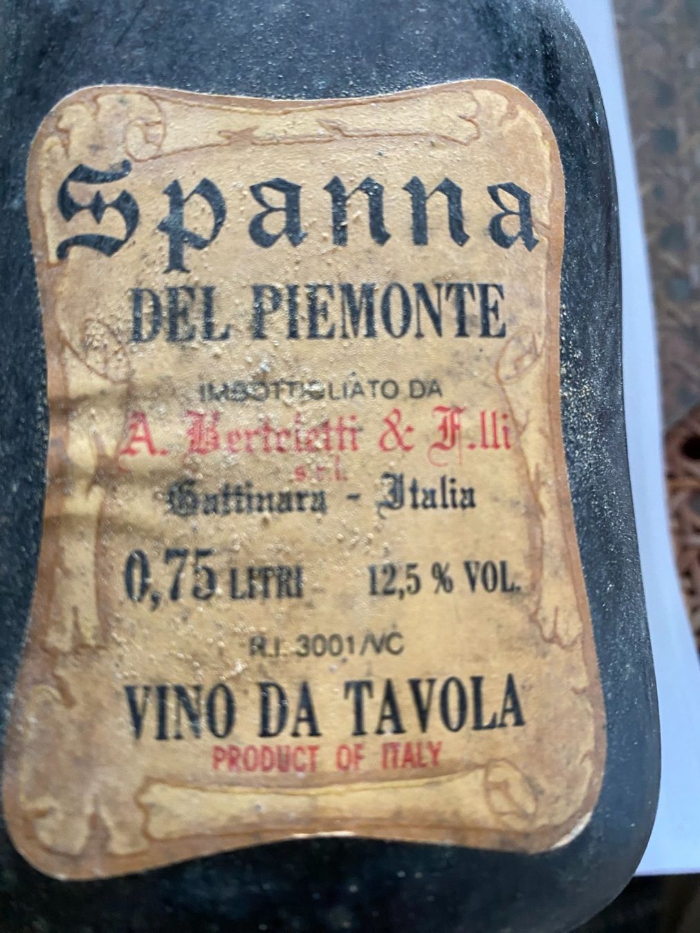 Vino: Alter Wein 1957 – Nuovo (secondo la descrizione) da Sachseln venduto da basti1950 2