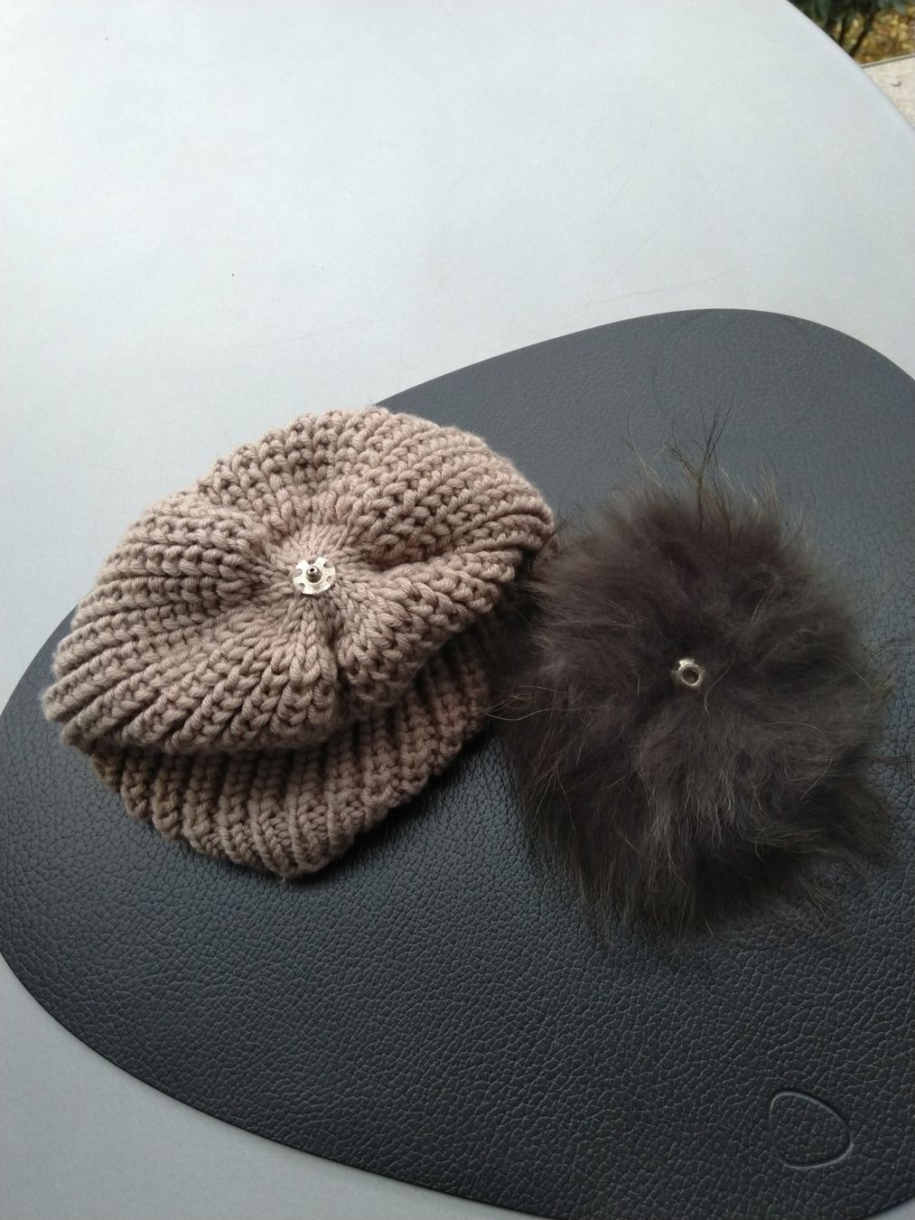 Chapeaux, bonnets & casquettes: Damen Mütze – D'occasion à Rieden AG par Galina11 2