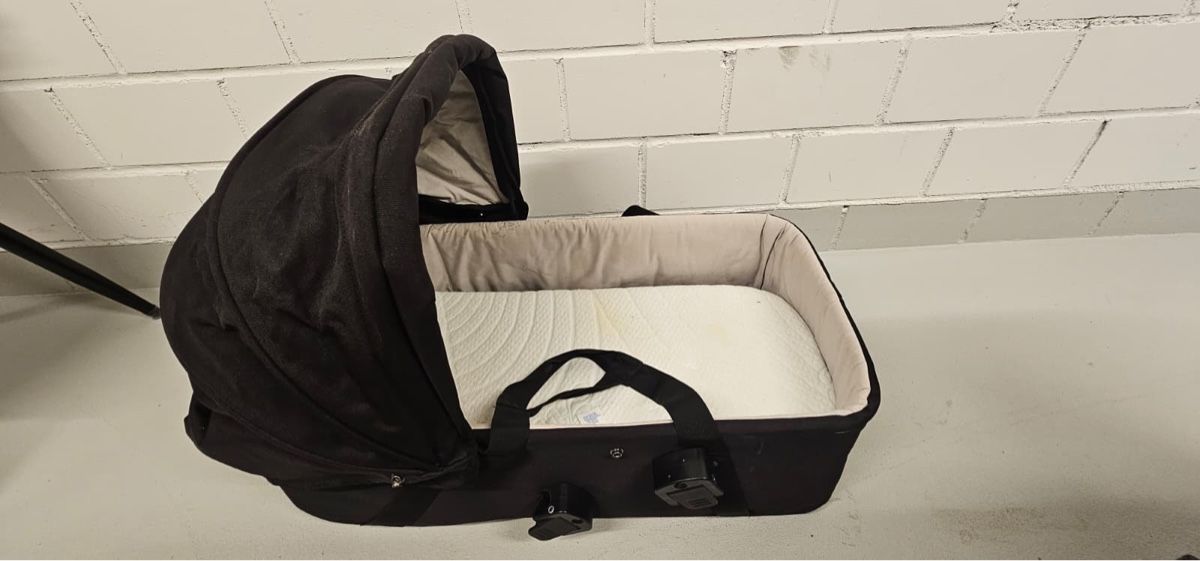 Mountain Buggy Poussette: Mountain Buggy Urban Jungle Kinderwagen complete set – D'occasion à Arbon par obe_8mh2 6