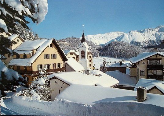 Cartoline postali: CHAMPFÈR bei St. Moritz und Silvaplana – Usato da Jona venduto da philajona