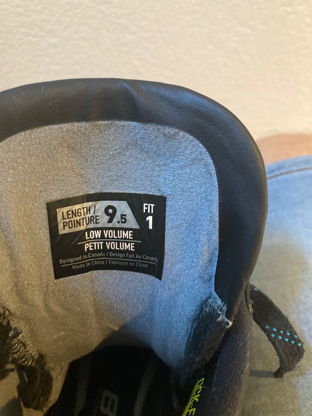Bauer Schlittschuhe: BAUER Schlittschuhe – Gebraucht aus Ringgenberg BE von Beatenberg1 2