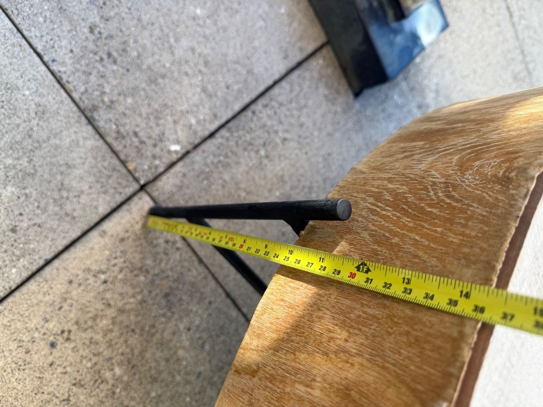 Tavoli: Runder Echt-Holztisch 75 cm – Usato da Zürich venduto da Herbion1 2