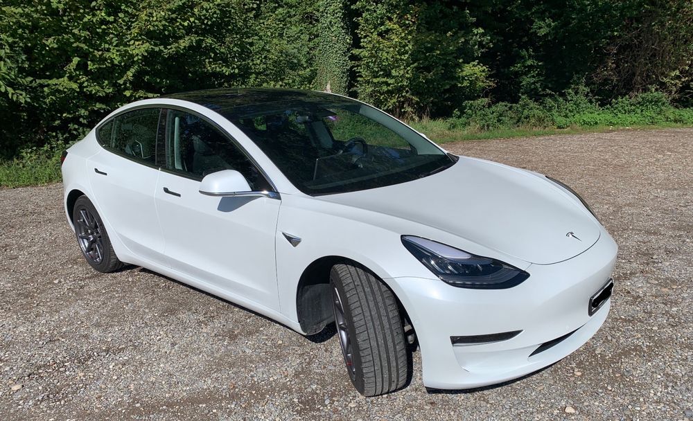 Tesla Model 3 Long Range Dual Motor AWD