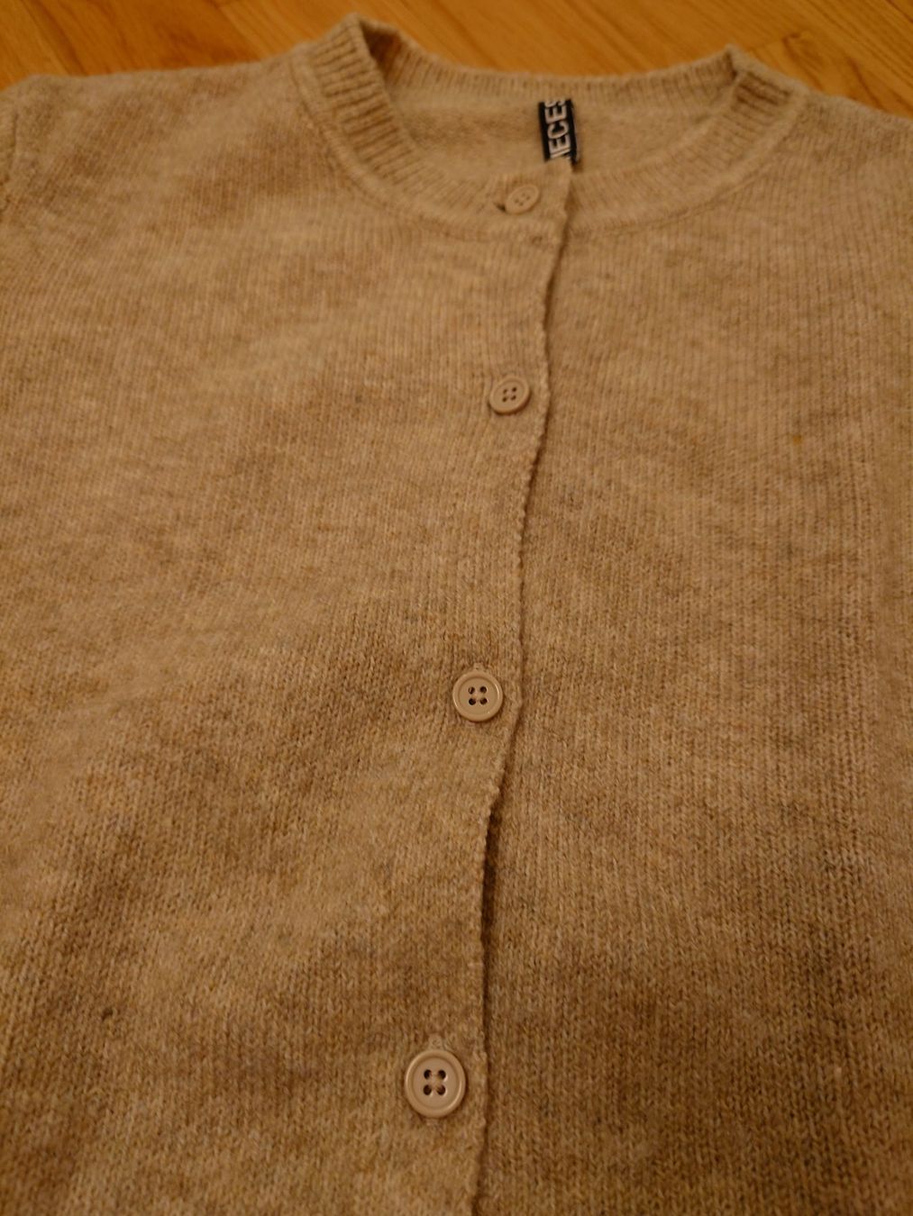 Pieces Vestes: Strickjacke beige | Gr. M | wie neu – D'occasion à Muri AG par komich4 3