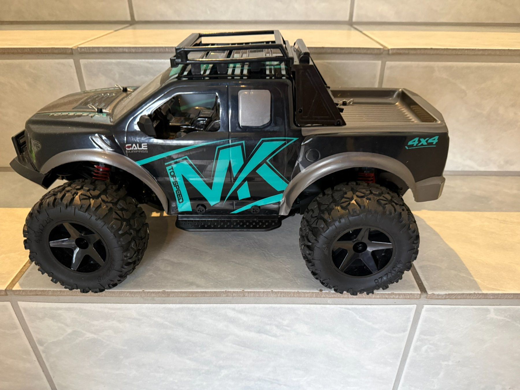 Amewi Modellismo RC: Warrior Desert Truck 4WD – Nuovo e nell'imballaggio originale da Oberkulm venduto da Tglj 5