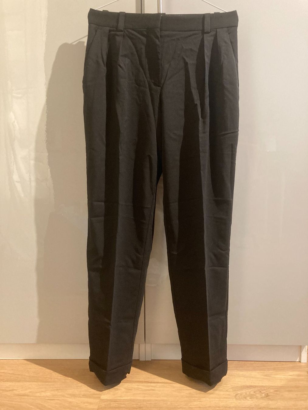 Massimo Dutti Pantaloni: Damen Hose Massimo Dutti - Wolle - 38 – Usato da Winterthur venduto da rox_n5tg