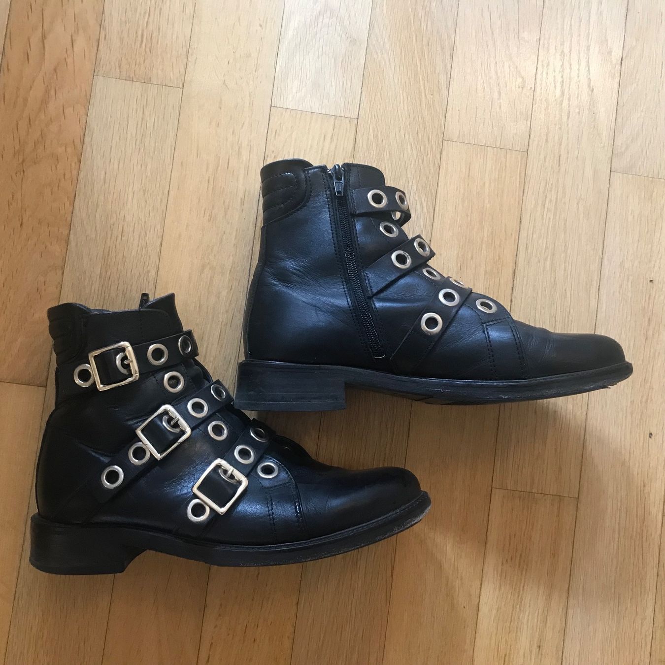 Maje Scarpe da donna: Maje Leather boots – Usato da Zürich venduto da jujusi