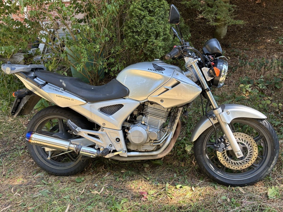 Honda Strasse: Honda CBF 500 A kw 25 – Gebraucht aus St. Gallen von zx10r 5