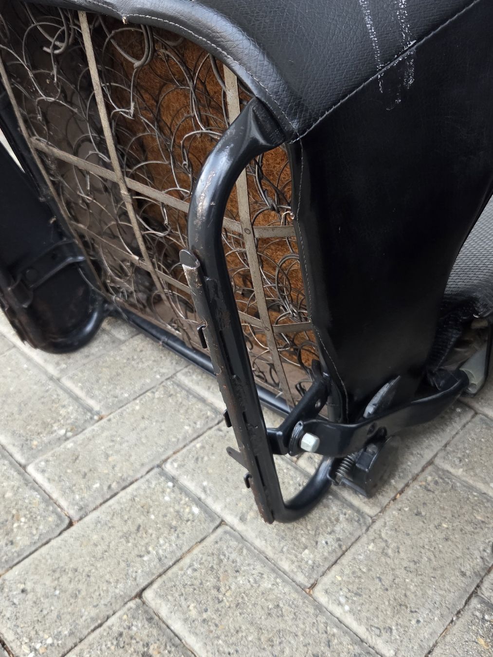 VW Tutti pezzi di ricambio auto: VW Käfer Sitz – Usato da Udligenswil venduto da ninja75 8