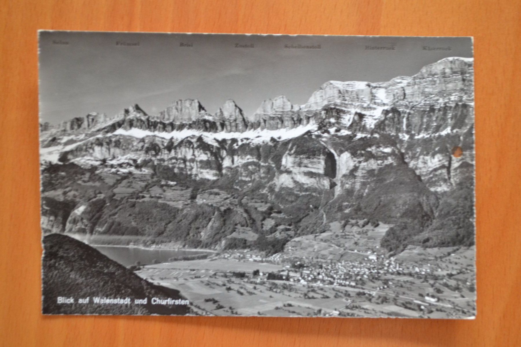 Cartoline postali: AK Walenstadt und Churfirsten SG – Usato da Beinwil am See venduto da kajak55