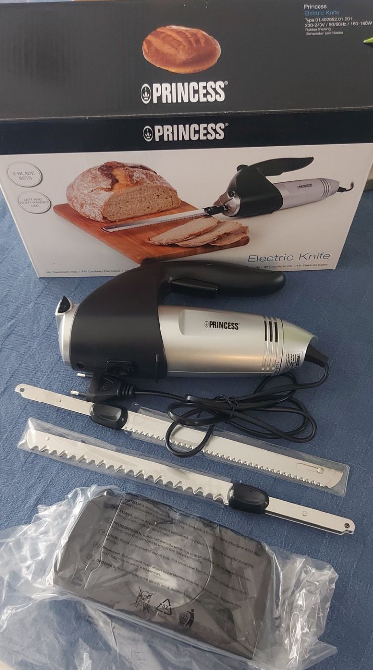 Coltelli da cucina: Electric Knife – Nuovo (secondo la descrizione) da Zürich venduto da svs83
