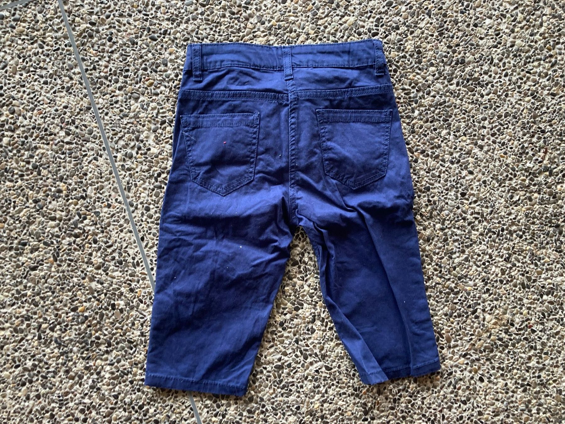 Pantaloni: kurze Hose / 3/4 Hose, Gr. 128 – Usato da Aetingen venduto da Nadinsky 2