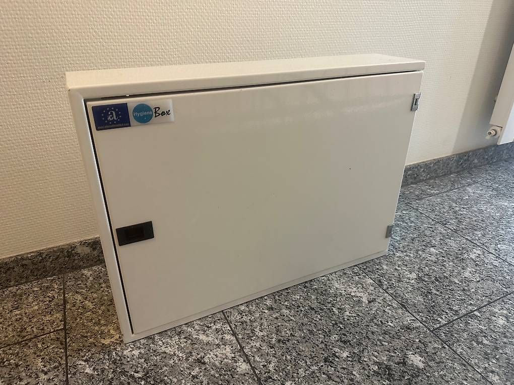 Contenitori edile: Hygienebox – Usato da Nebikon venduto da schnischna80