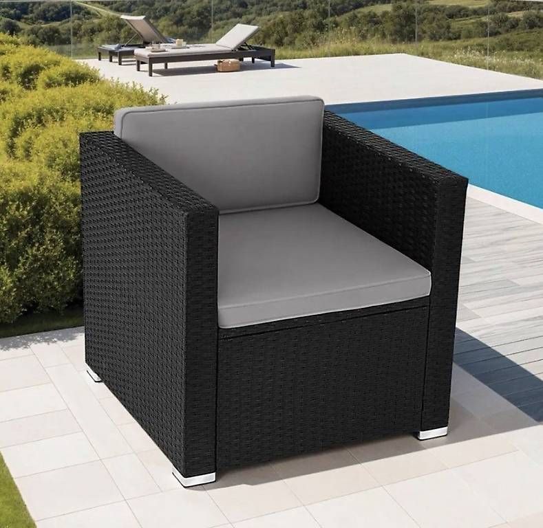 Sessel: Rattansessel Lignano – Neu und originalverpackt aus Biel/Bienne von Alayy