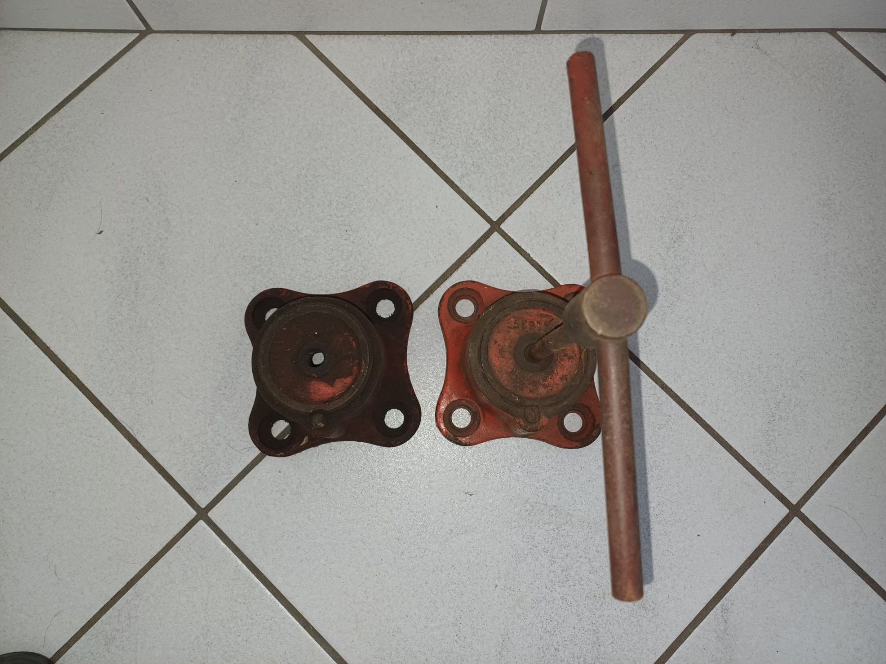 Rapid Accessori Trattori &Veicoli agricoli: Rapid -S - Spezial - Einachser - 606 - 505- 404 -U- Rex – Usato da Goldach venduto da Wingrill-616 1