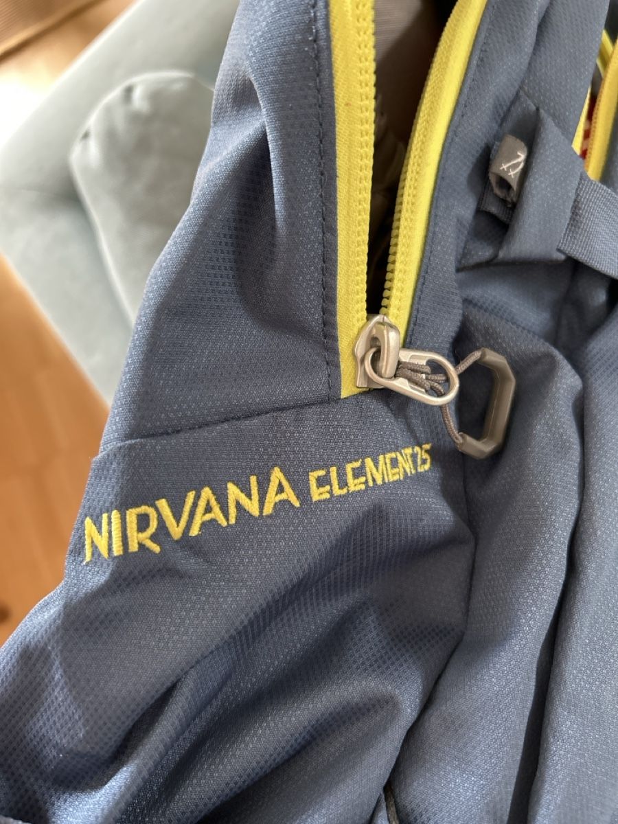 Mammut Zaini: Mammut Nirvana Elements 25 Rucksack - Top Zustand – Usato da Langnau i. E. venduto da juleian 4