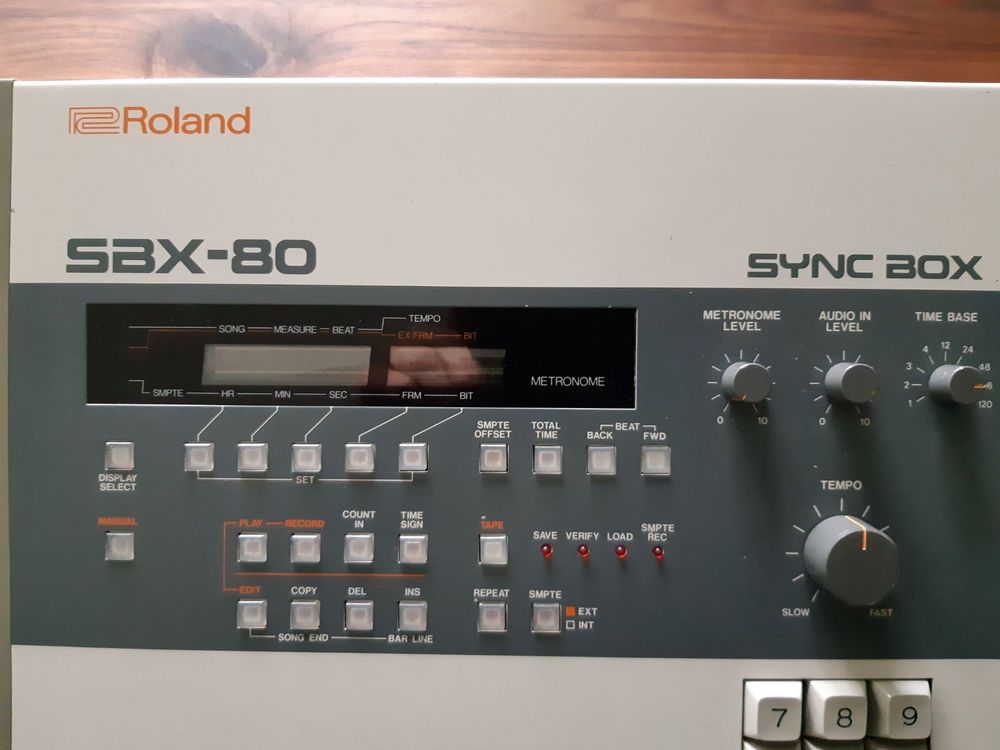 Roland SBX-80 MIDI+Timecode+DIN SYNC BOX 2