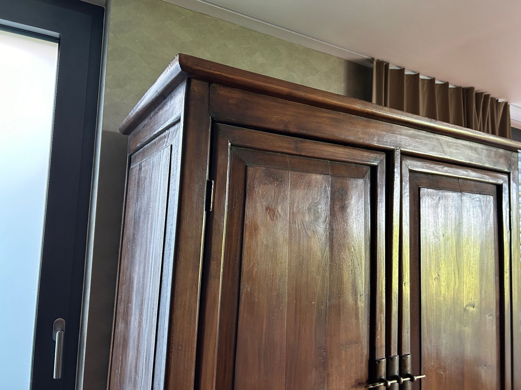 Schränke: Closet from BALI – Gebraucht aus Kilchberg ZH von Chua 7
